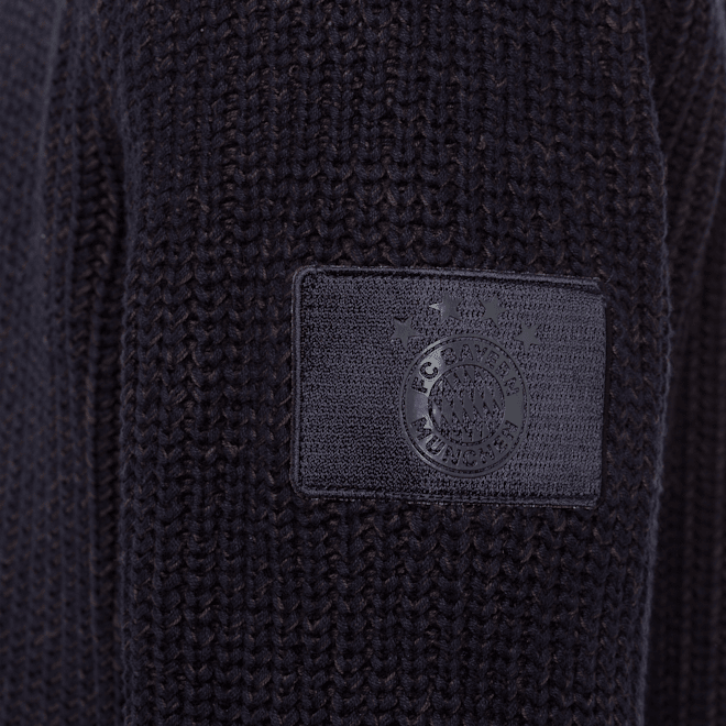 Knitted Troyer Emblem Knitted Troyer Emblem
