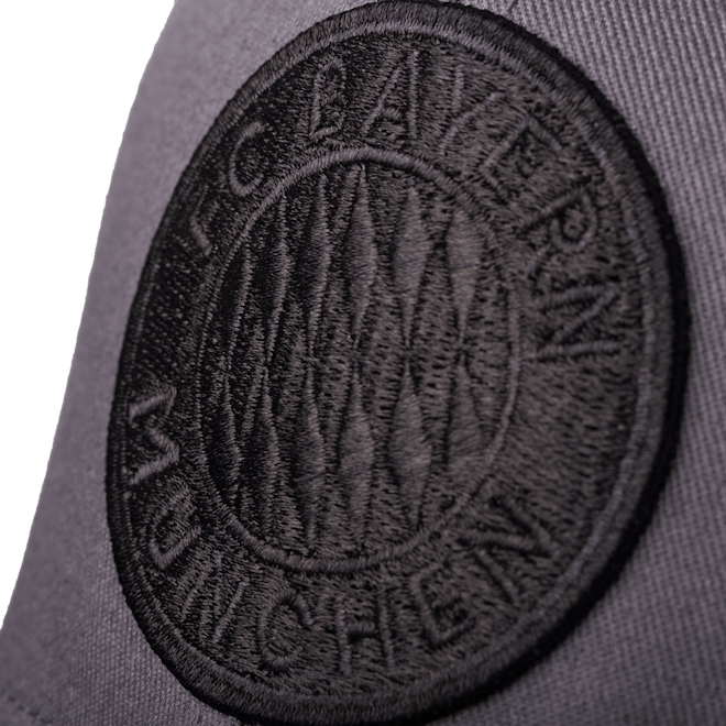Snapback Cap Emblem Snapback Cap Emblem