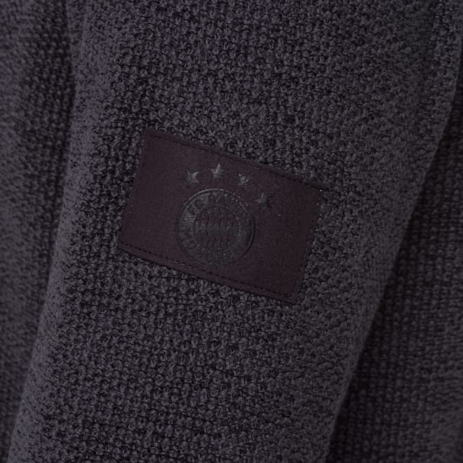 Knitted Jacket Emblem Knitted Jacket Emblem