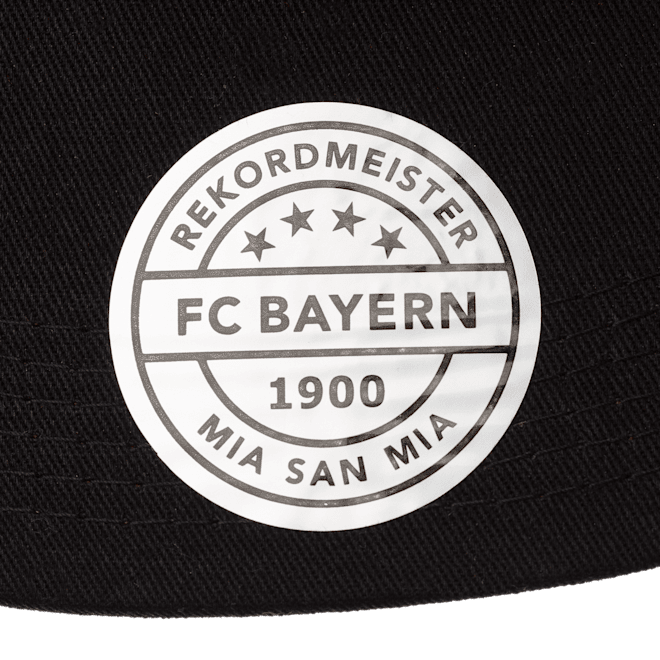 Fc Bayern Munchen Snapback Cap Emblem Schwarz Weiss