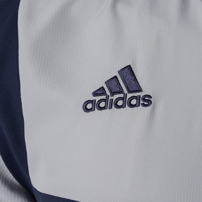 adidas Teamline Childrens Presentation Jacket adidas Teamline Childrens Presentation Jacket