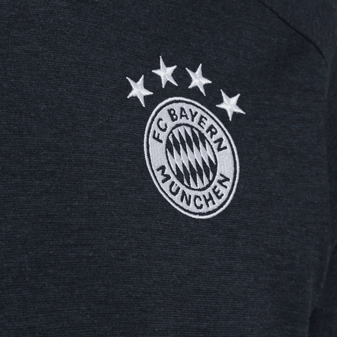 adidas Travel T-Shirt adidas Travel T-Shirt