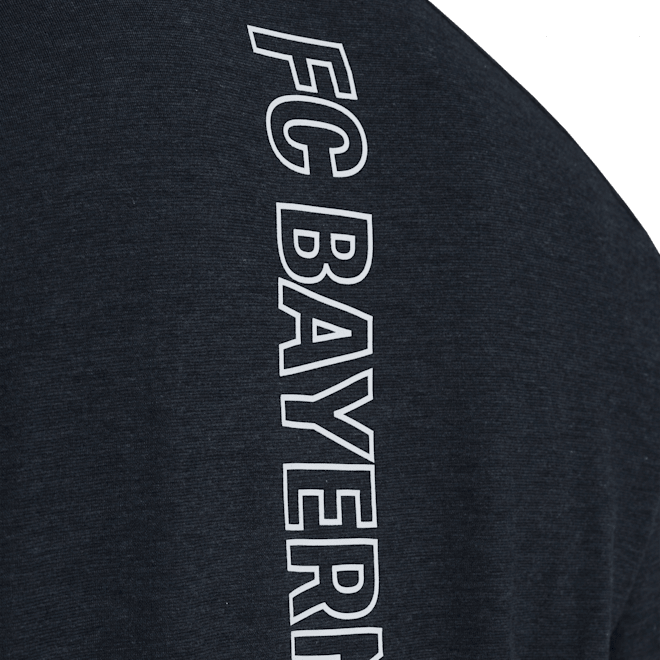 adidas Travel T-Shirt adidas Travel T-Shirt