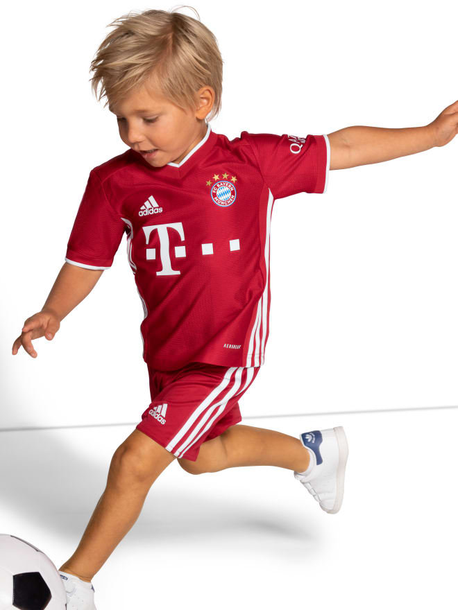FC Bayern Shirt Home Mini Kit 20/21 FC Bayern Shirt Home Mini Kit 20/21