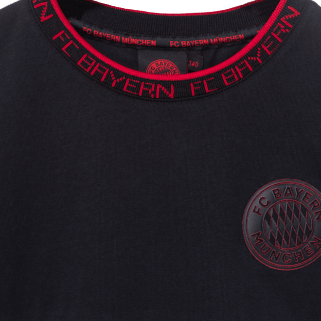 Kinder T-Shirt Black & Red Kinder T-Shirt Black & Red