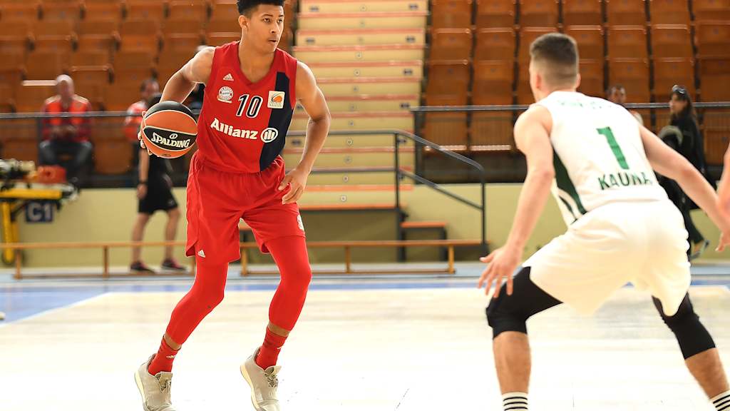 Seit Ende 2018 ist George beim FCBB, 2019 gewann er mit dem Bayern-Nachwuchs die deutsche U19-Meisterschaft.