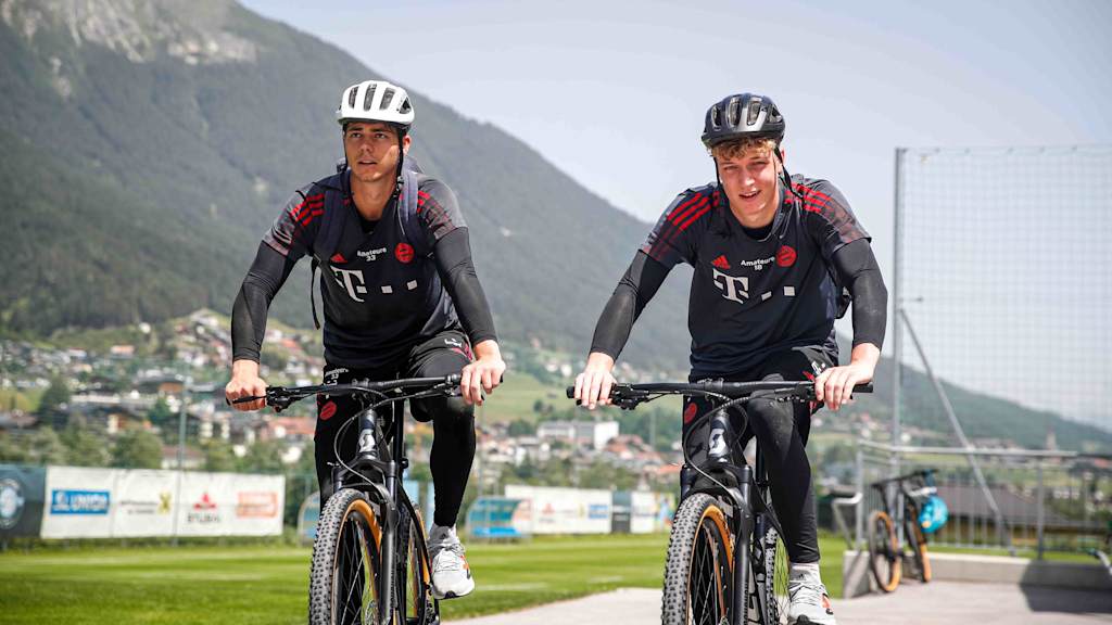 Die FC Bayern Amateure im Trainingslager in Österreich.