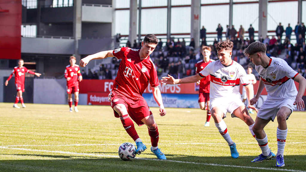 Die U19 des FC Bayern im DFB-Pokal-Halbfinale gegen den VfB Stuttgart.