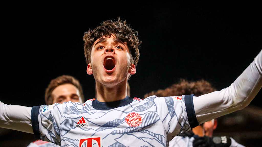 Die FC Bayern Amateure im Spiel gegen die SpVgg Unterhaching.