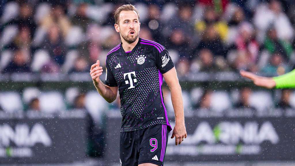 Spielszene aus dem Bundesliga-Duell VfL Wolfsburg gegen FC Bayern