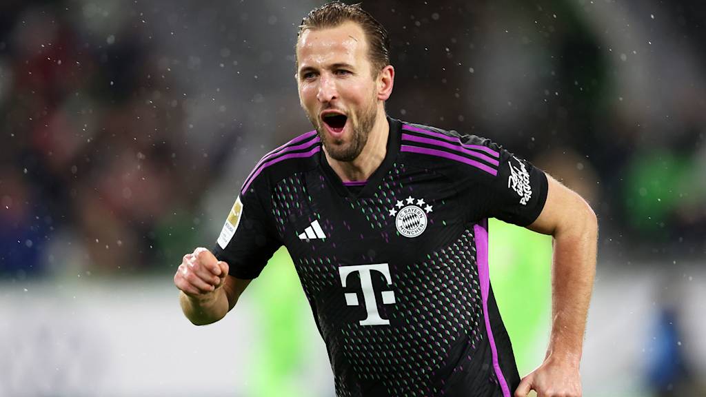 Harry Kane celebrating for Bayern against Wolfsburg
