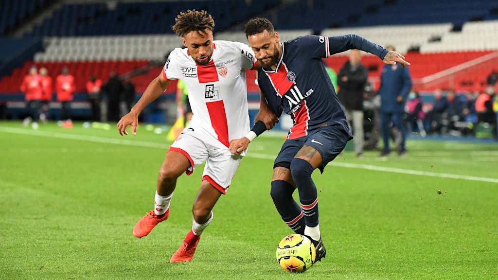 Sacha Boey, Dijon, Neymar
