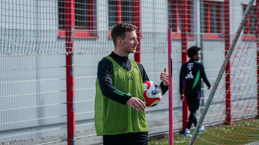 Timo Kern im Training der FC Bayern Amateure.