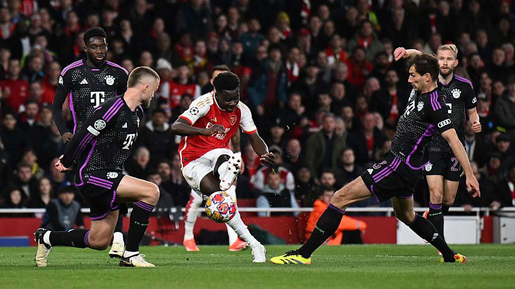Jugada del partido correspondiente a los cuartos de final de la Champions League entre el FC Arsenal y el FC Bayern
