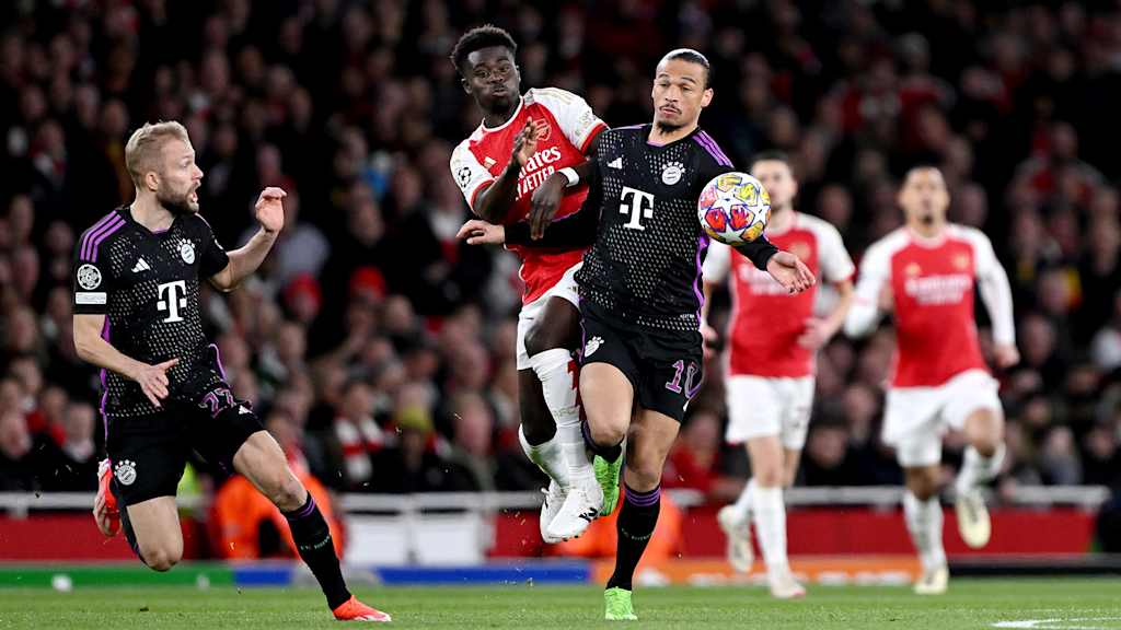 Jugada del partido correspondiente a los cuartos de final de la Champions League entre el FC Arsenal y el FC Bayern