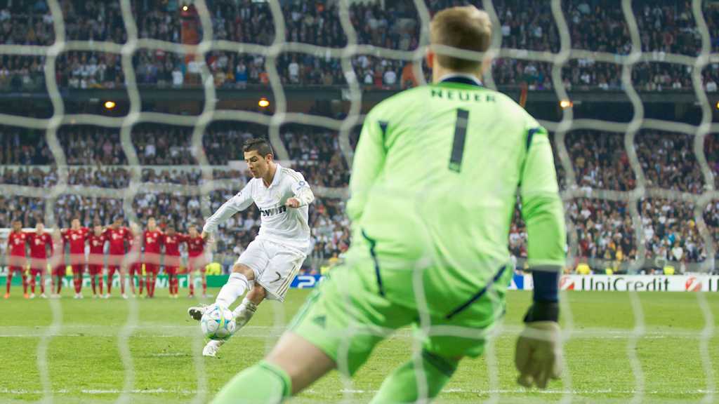 Manuel Neuer penalty Cristiano Ronaldo