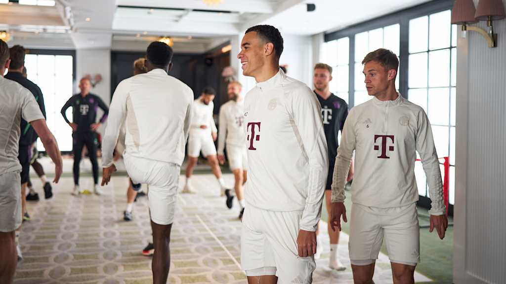 Jamal Musiala and the team were all smiles at their pre-match activation before facing Real Madrid.
