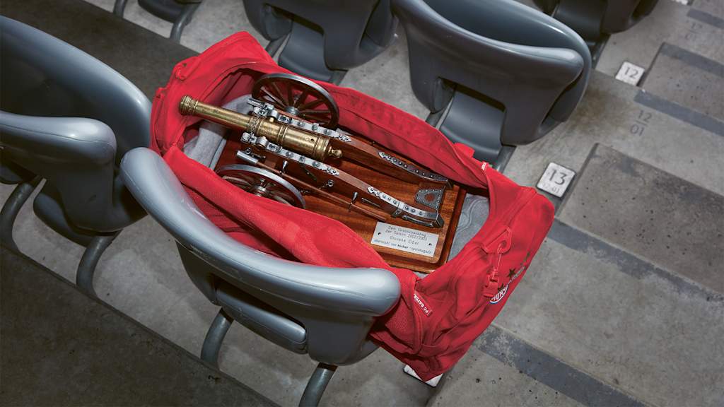 Giovane Elber erhielt seine Kanone 2003 für 21 Treffer.