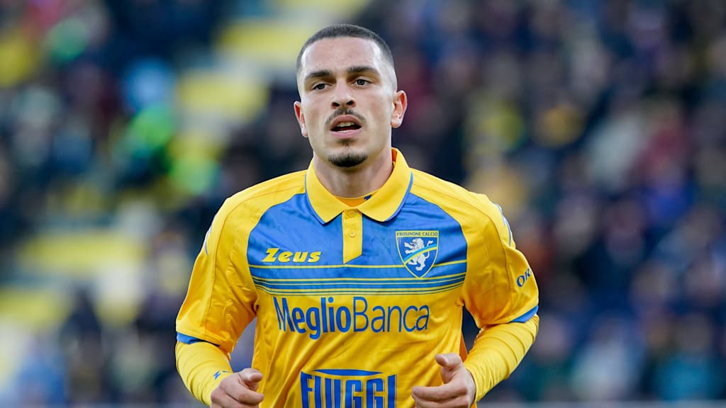Arijon Ibrahimović made 16 appearances in Serie A for Frosinone Calcio last season.