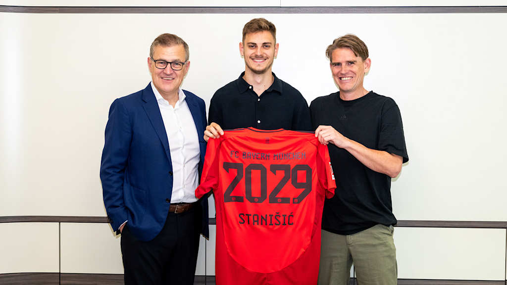Jan-Christian Dreesen Christoph Freund Josip Staniši ampliacion contrato