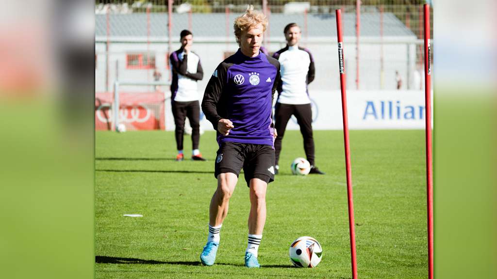 Frans Krätzig im Training der deutschen U 21-Fußballl-Nationalmannschaft