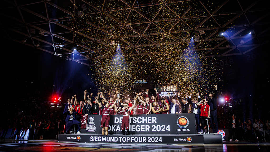Der FC Bayern Basketball könnte am Sonntag den dritten Pokalsieg in Serie feiern, das gelang bisher nur dem früheren Serienmeister Bamberg.