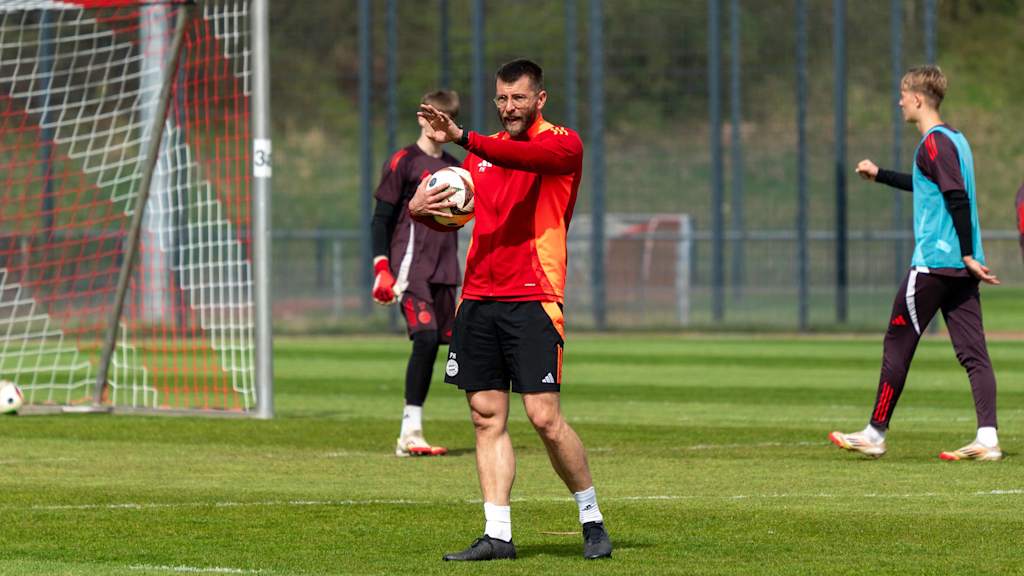 Patrick Kaniuth während einer Trainingseinheit der U17 des FC Bayern.