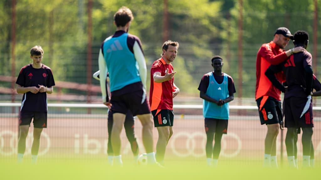 Holger Seitz im Training der FC Bayern Amateure.