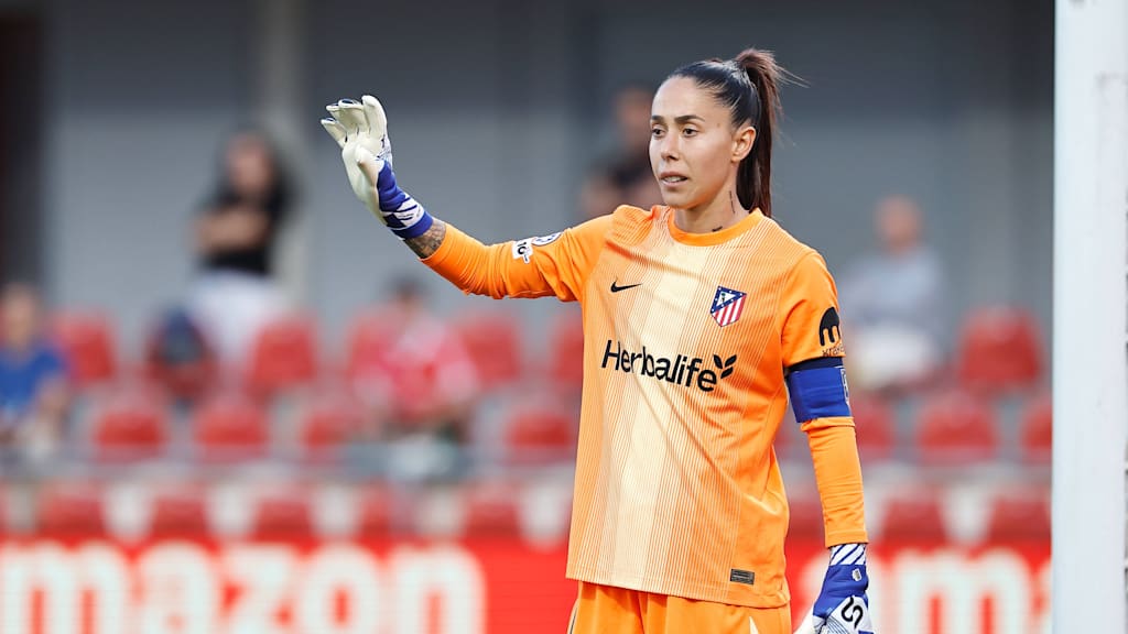 Lola Gallardo im Einsatz für Atlético Madrid