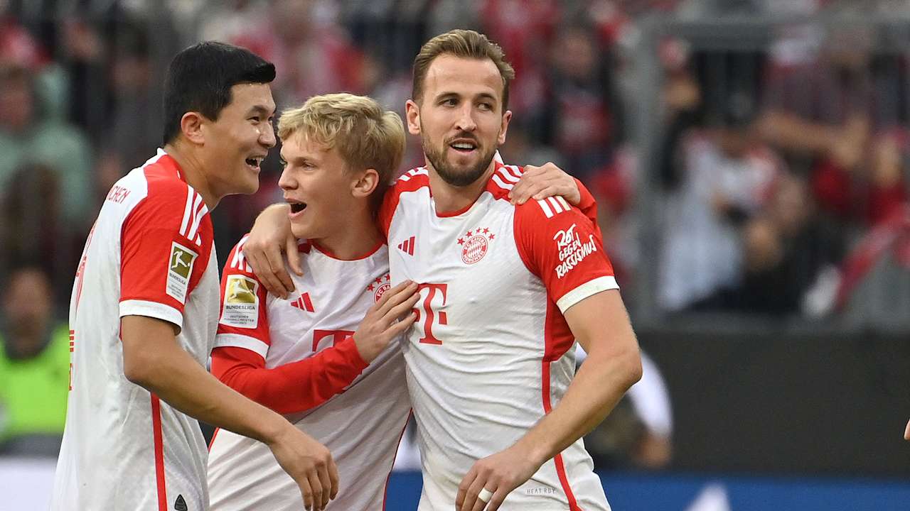 Harry Kane FC Bayern Goal of the Month October 2023