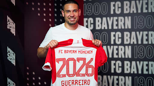 Raphaël Guerreiro FC Bayern
