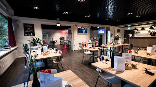 Impressionen aus der Business Lounge des FCBB