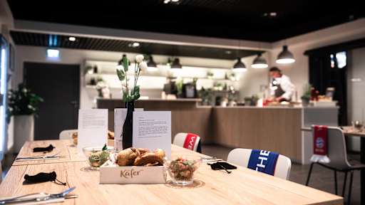 Impressionen aus der Business Lounge des FCBB