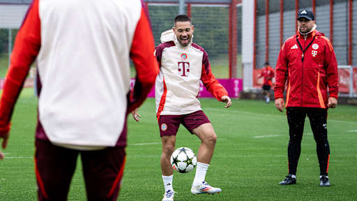 Training des FC Bayern vor dem Champions League-Spiel gegen Dinamo Zagreb