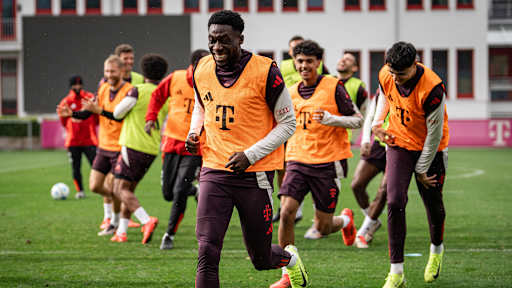 Bayern training before Stuttgart home game