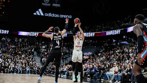 Der FC Bayern Basketball ist das erste Mal zu Gast in der adidas Arena in Paris