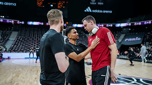 Der FC Bayern Basketball ist das erste Mal zu Gast in der adidas Arena in Paris