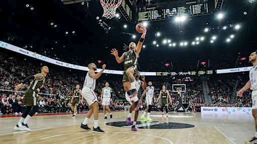 Bilder vom EuroLeague-Heimspiel gegen Anadolu Efes Istanbul
