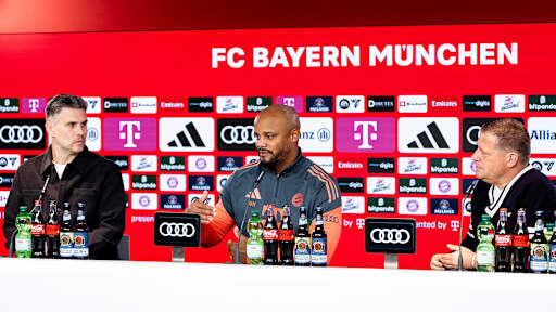 Holger Quest, Vincent Kompany, Max Eberl im Pressetalk des FC Bayern vor Gladbach