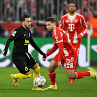 Raphael Guerreiro am Ball im Champions League-Spiel des FC Bayern gegen Royale Union Saint-Gilloise
