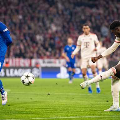The Champions League match between FC Bayern and Dinamo Zagreb in pictures