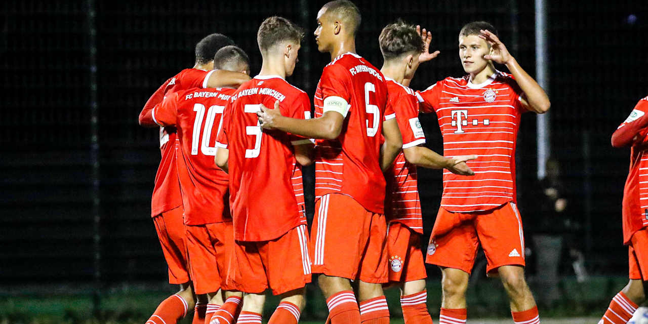 Die U19 des FC Bayern in der ersten Runde des BFV-Pokals.