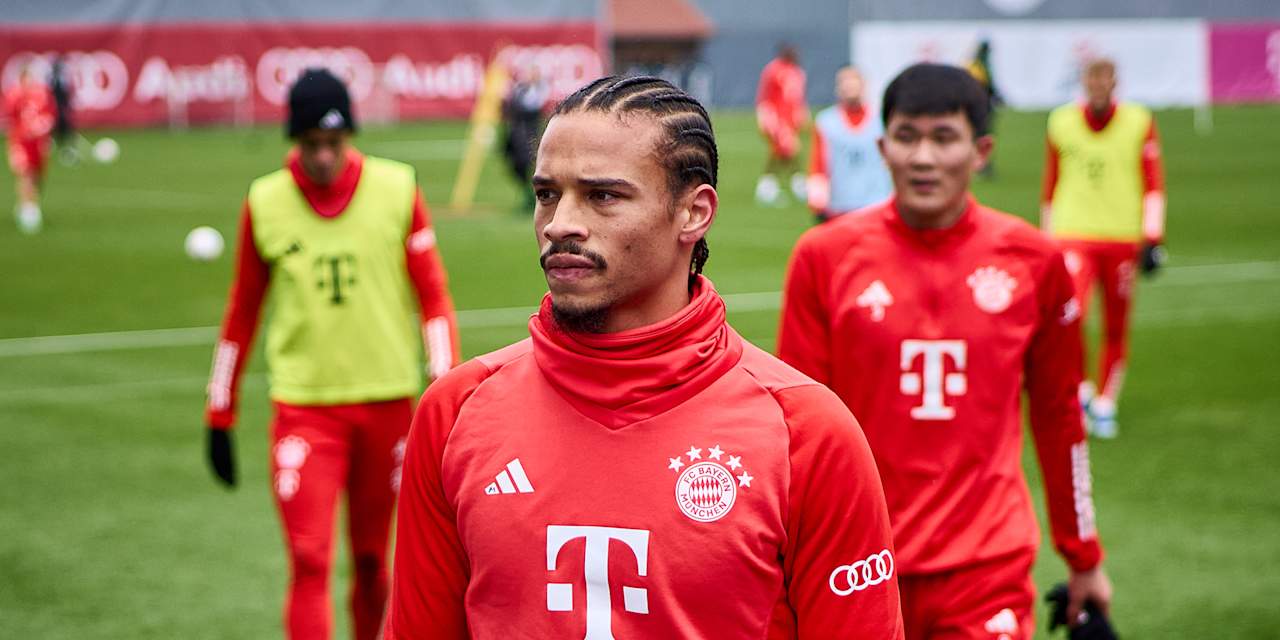 Leroy Sané entrena con el FC Bayern