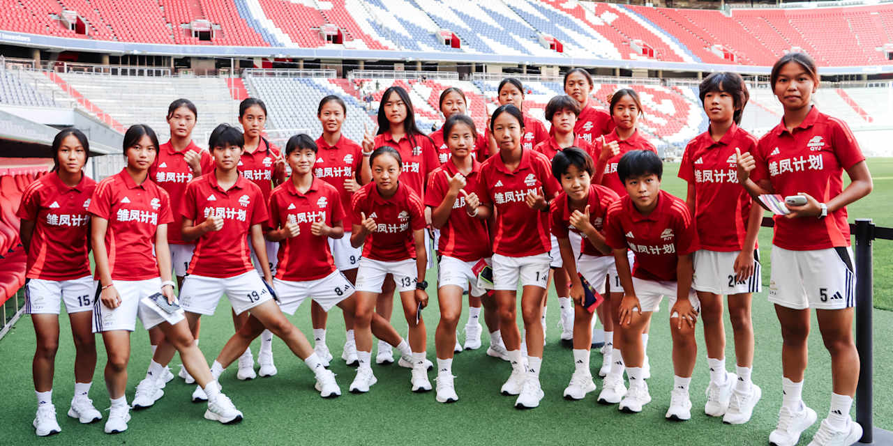 Die U15-Mannschaft aus China beim FC Bayern