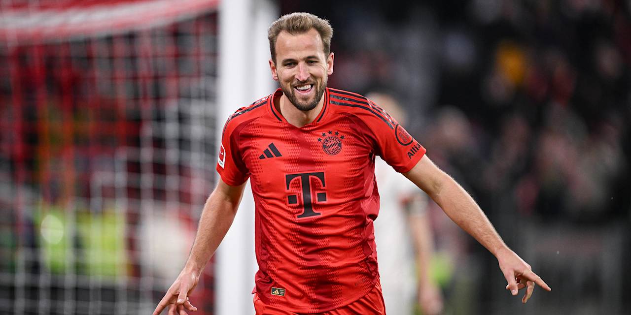 Harry Kane jubelt im FC Bayern-Trikot