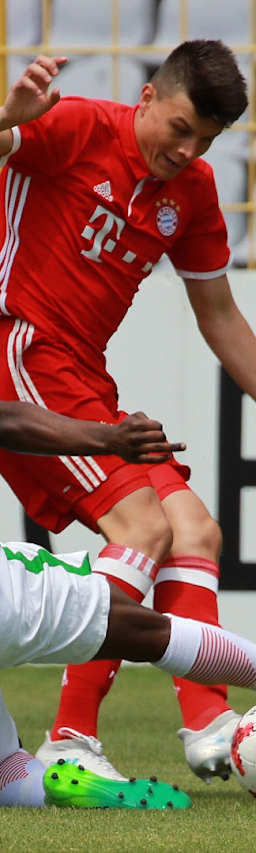u17fcbsvw_05_fcb_180617