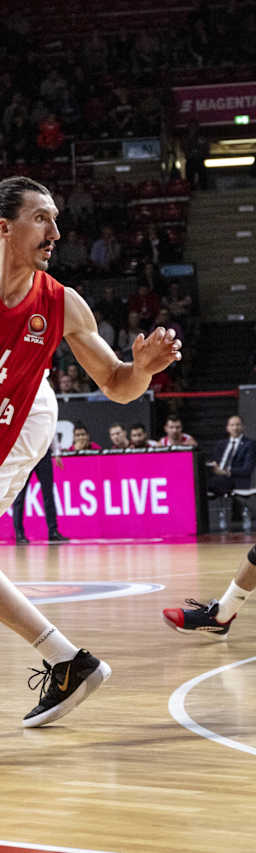 djedovic_fcbb-bonn_ceirich_20191014_05301-min