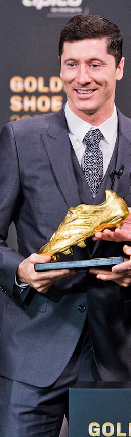 03_Lewandowski_GoldenerSchuh_210921_Kicker
