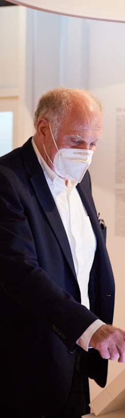 Uli_Hoeness_Ausstellung_2022_01_CK59236