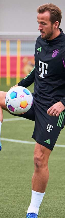 04-training-vor-fcbayern-freiburg-231007-mel